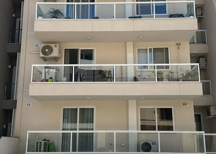 Apartment Sea Side Serenity